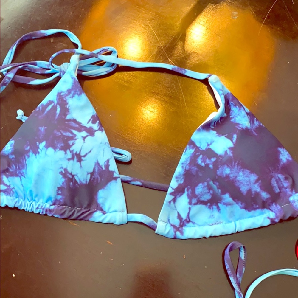 Bathing suit
